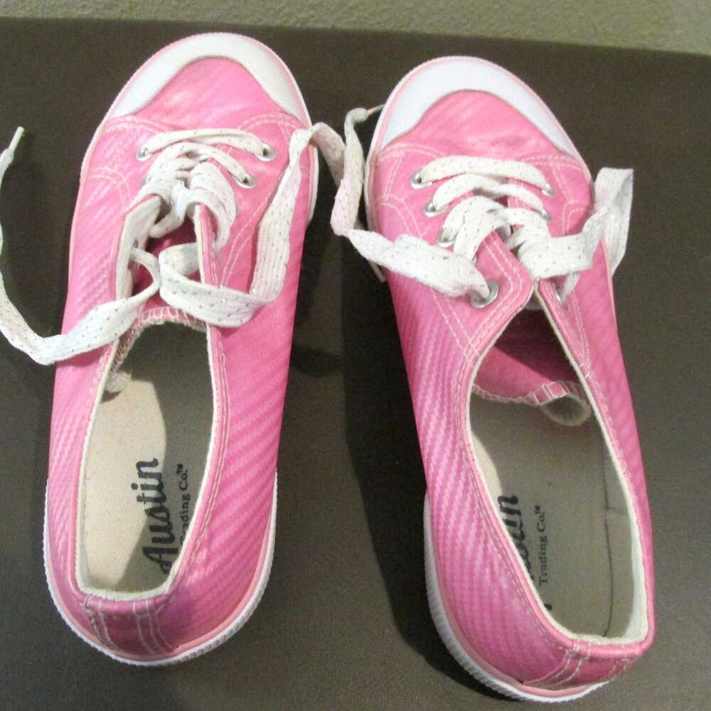 Austin Trading Company Pink Tennis Shoes Girls Size 6